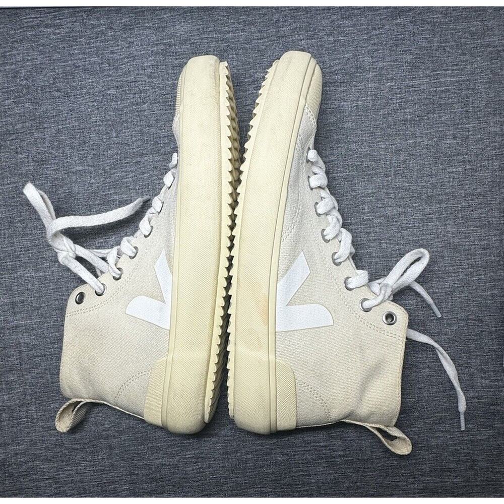 Veja Wata II Canvas Butter White Ivory Women Casual Lifestyle Shoes Size 8M